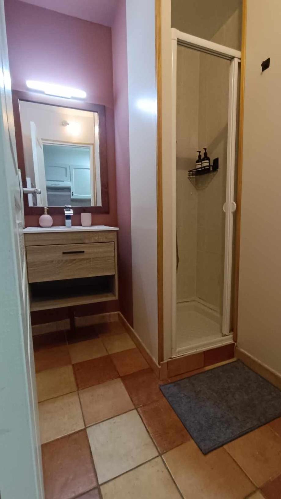 Terre De Bourgogne - Appartement Au Centre Ville D'אבלון מראה חיצוני תמונה